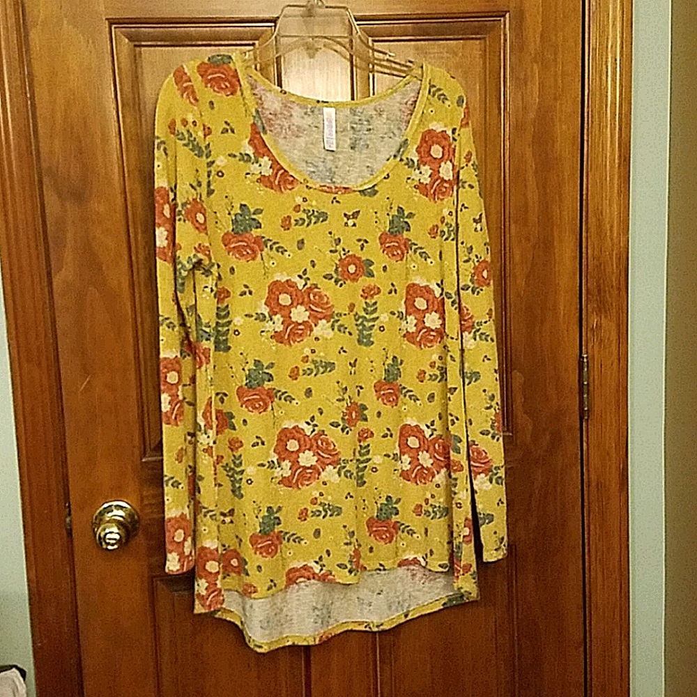 3/$20 LulaRoe XL long sleeve top